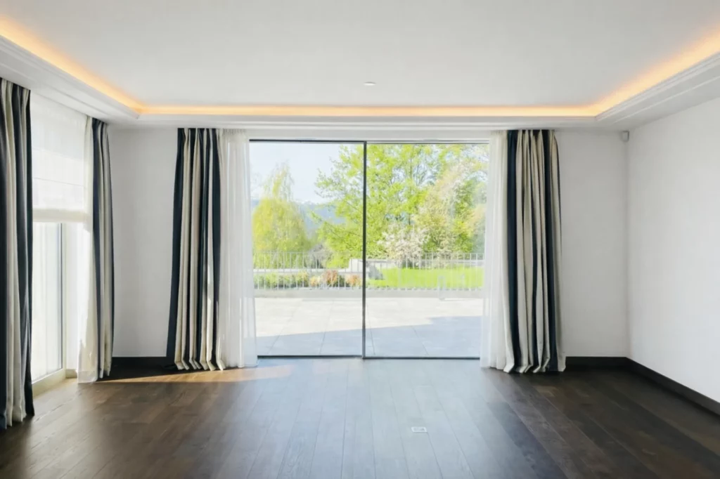 rénovation_moderne_blanc_LED