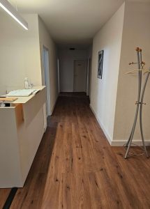 Parquet massif par Mozi Peinture